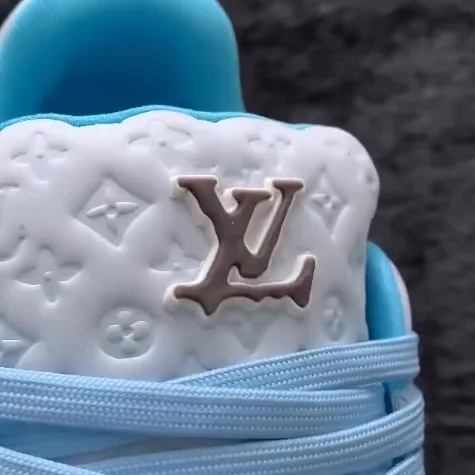 녹아내린 LV
