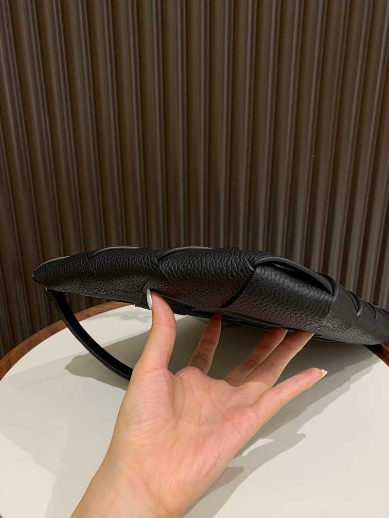 보테가베네타 다이고 라지 파우치 클러치 (그레인 레더) 6