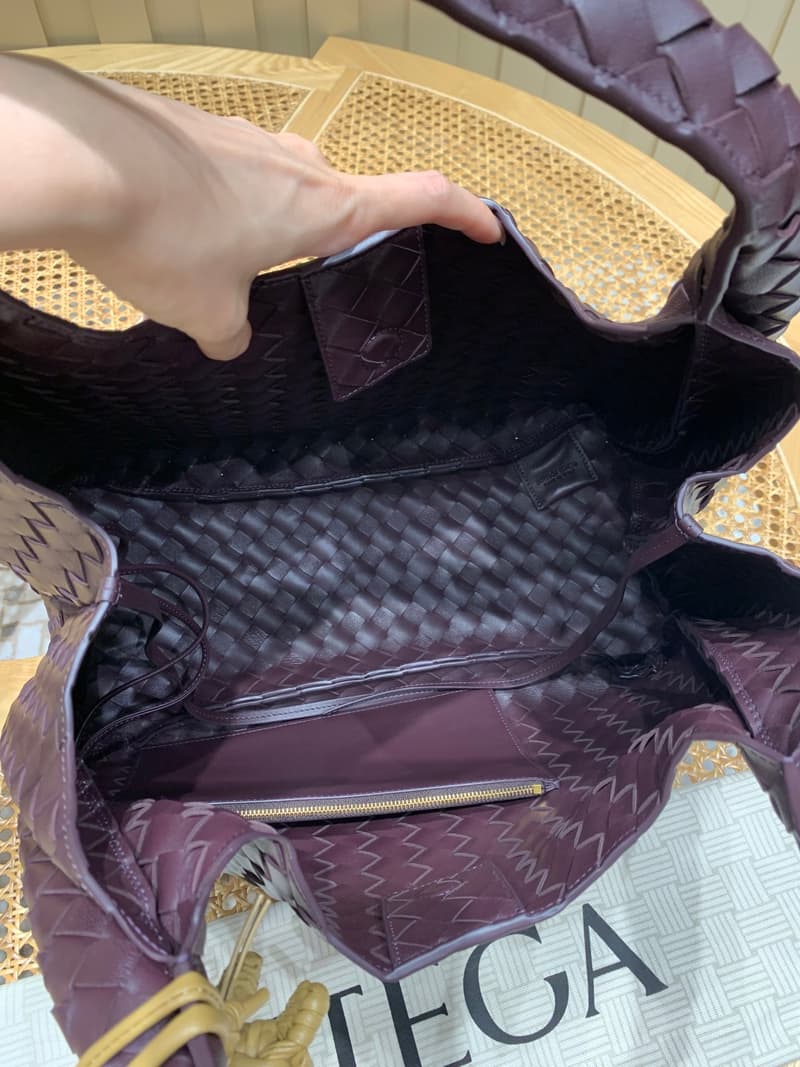 보테가베네타 캄파나 라지 숄더백 (나파 인트레치아토) 8