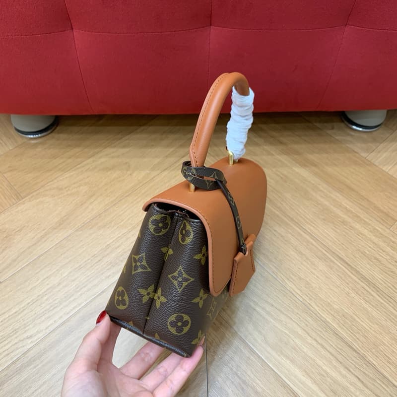 루이비통 마들렌 BB (모노그램) 4