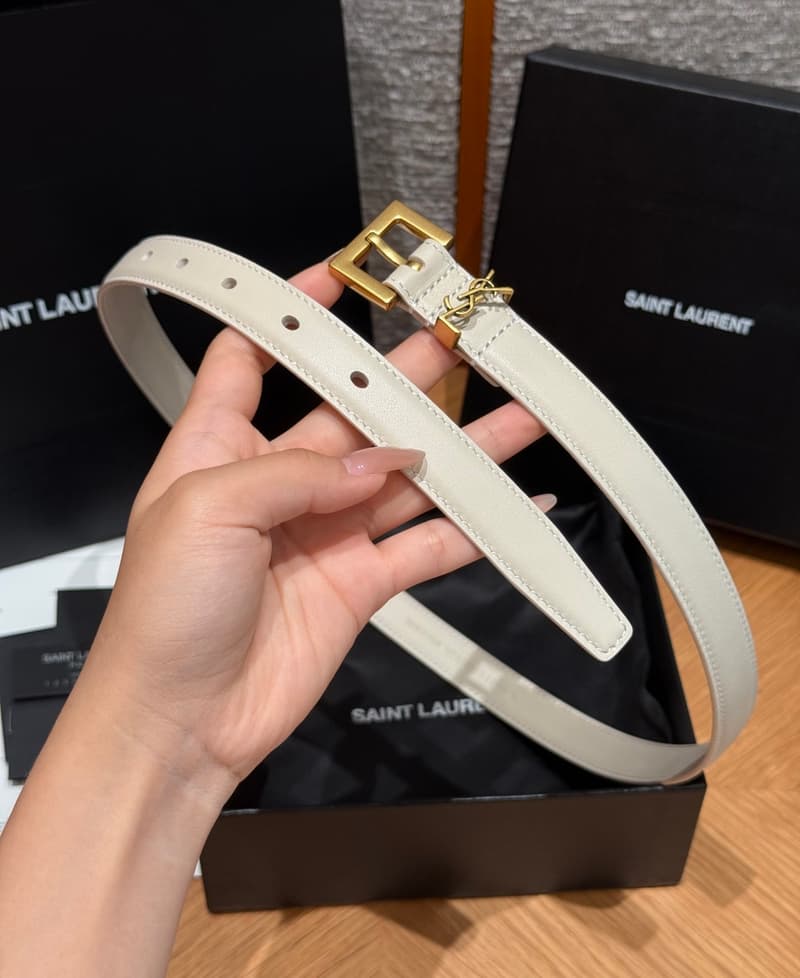 생로랑 카산드레 스퀘어 버클 씬 벨트 (스무스 레더) 5
