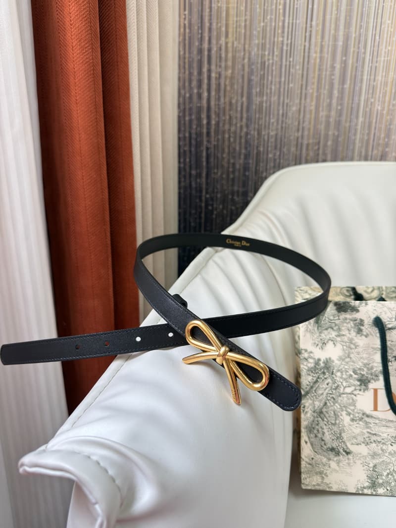 디올 럭키 디올 루프 리본 벨트 (블랙 스무스 카프스킨) 9