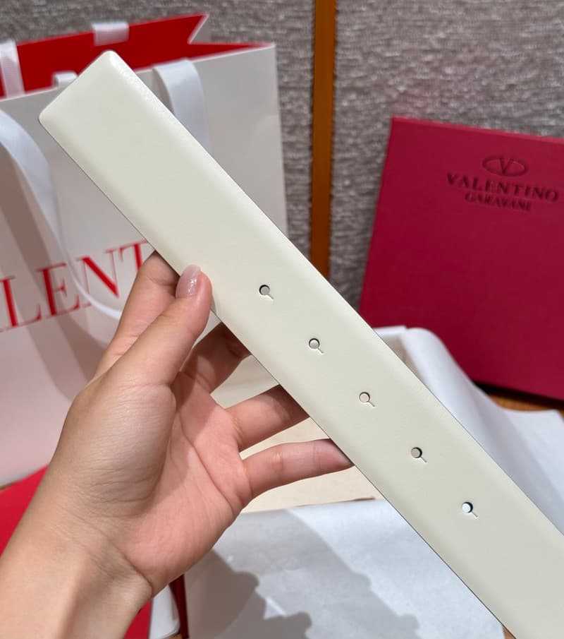 발렌티노 브이로고 시그니처 크리스탈 리버서블 벨트 40mm 7