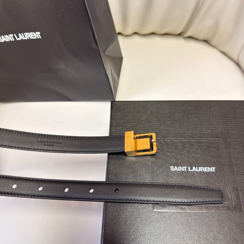 생로랑 YSL 라인 벨트 (블랙 카프스킨) 3