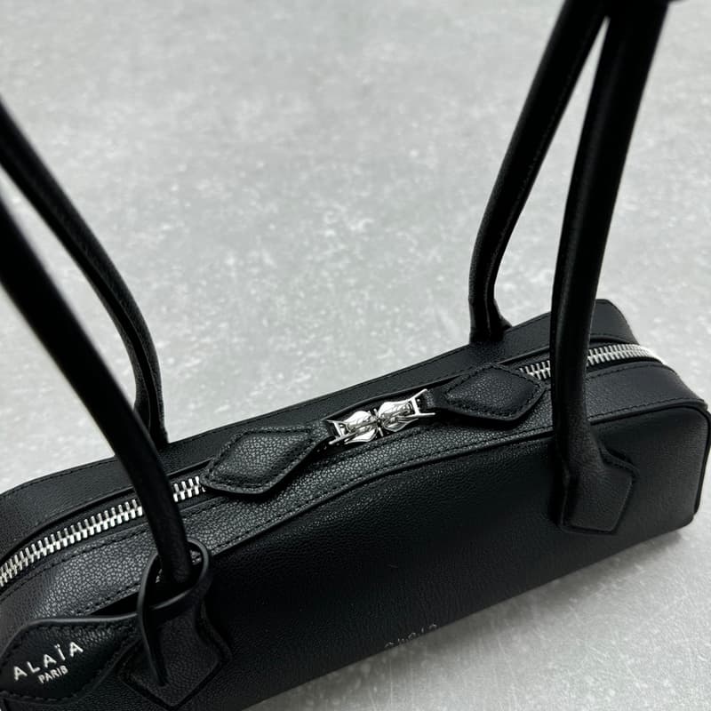 알라이아 르 테켈 소시지백 (스몰, 산양 그레인 블랙) 7