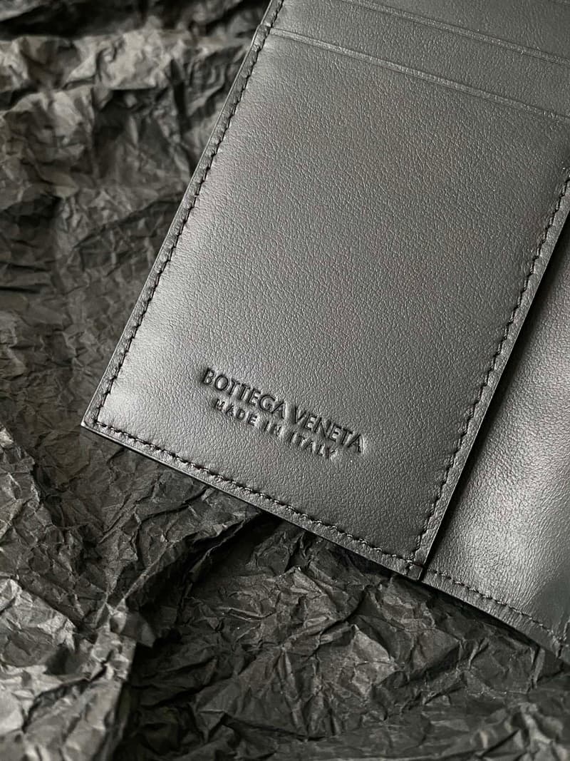 보테가베네타 인트레치아토 카드지갑 (블랙) 9