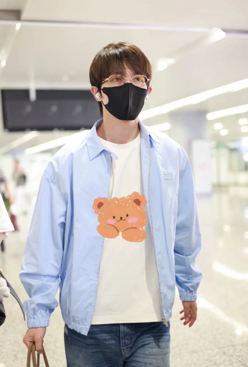 미우미우 코치 자켓 (라이트 블루) 6
