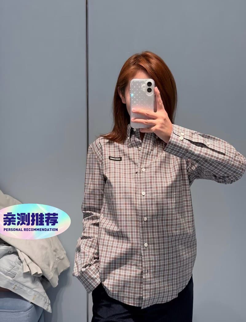 미우미우 복고 체크 숏 셔츠 4