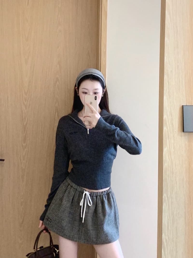 미우미우 인자문 드로스트링 화보 미니 스커트 8
