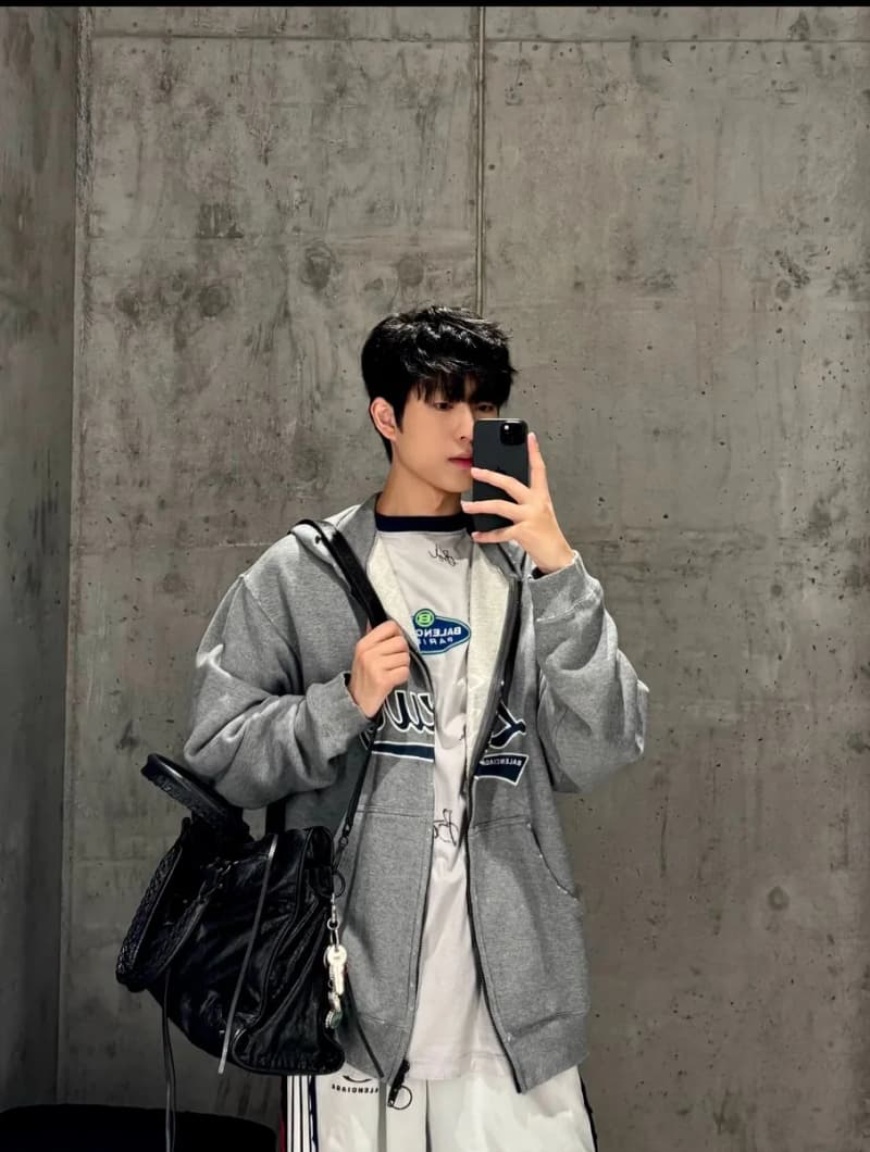 발렌시아가 럭셔리 후디 집업 (빈티지 워싱) 22