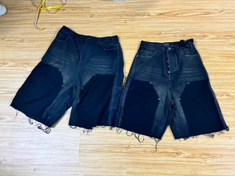 발렌시아가 로깅 데님 워시드 반바지 5