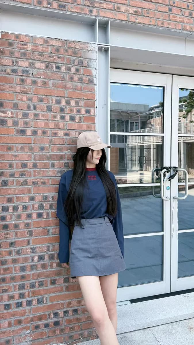 미우미우 프렐류드 로고 자수 니트 코튼 긴팔 18