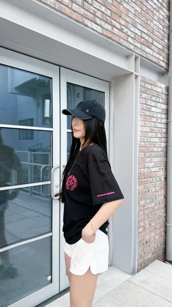 크롬하츠 말발굽 십자가 프린트 반팔 티셔츠 7