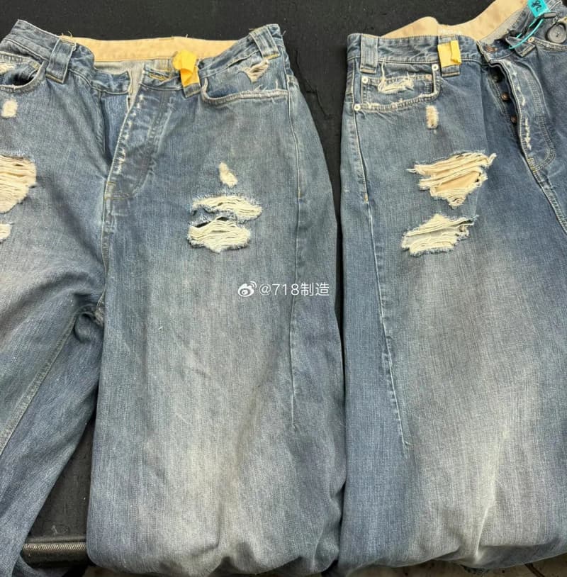 발렌시아가 Bal Baggy 블루 홀 워시드 데님팬츠 상세 2