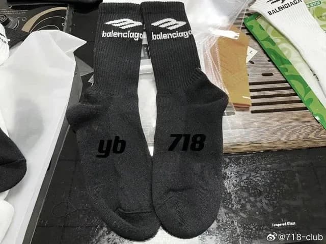 발렌시아가 자수 양말 (순면 타월 밑창) 4켤레 세트 상세 2