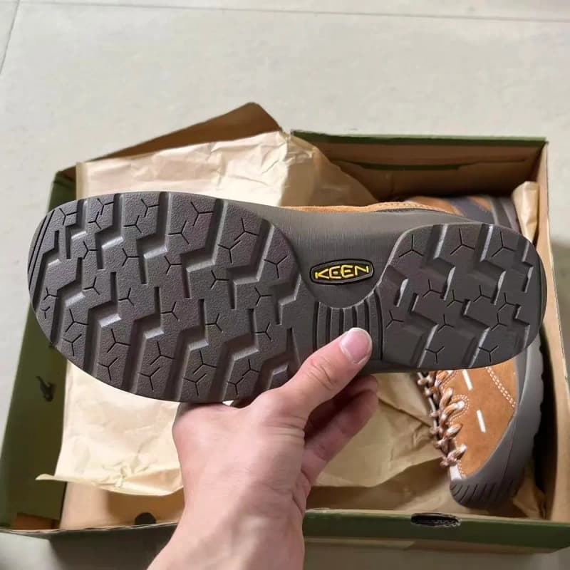 킨 클래식 아웃도어 하이킹 슈즈 (남녀공용) 10