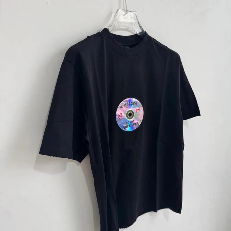 발렌시아가 CD 발렌타인 반팔 티셔츠 3