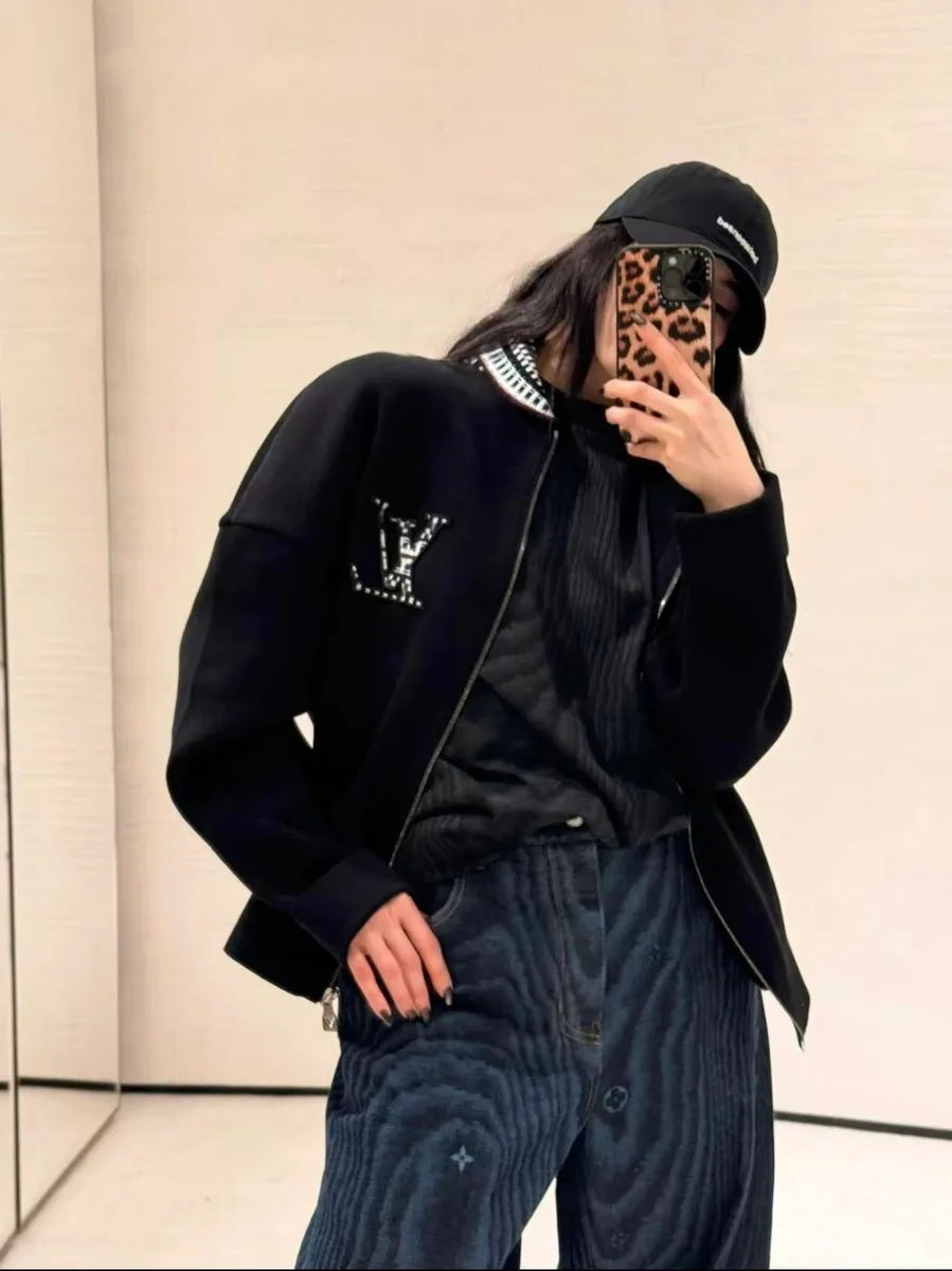 루이비통 컬러풀 울 카라 집업 자켓 4