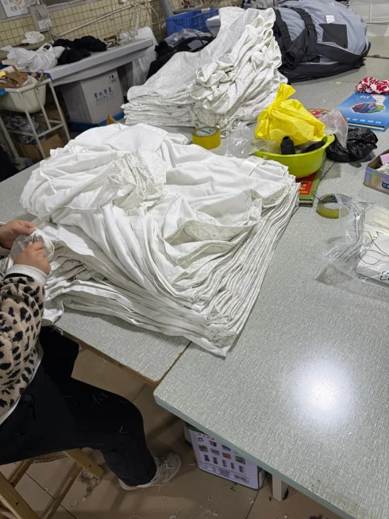 루이비통 MG 다크 패턴 반팔 티셔츠 13