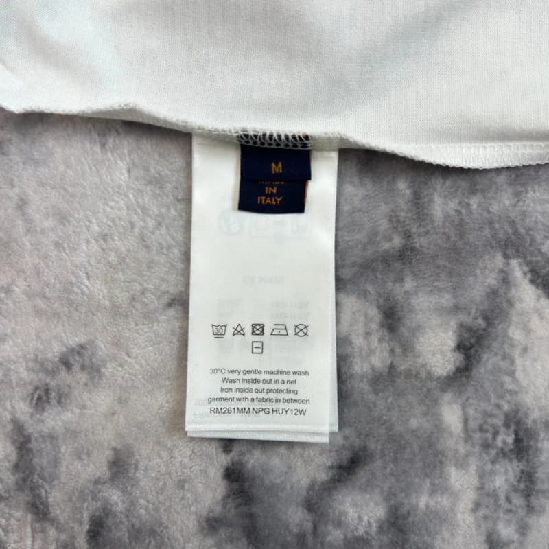 루이비통 MG 다크 패턴 반팔 티셔츠 22