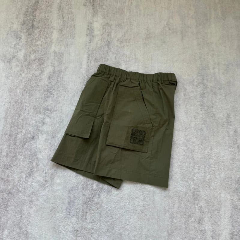 로에베 포켓 자수 반바지 (카키) 5