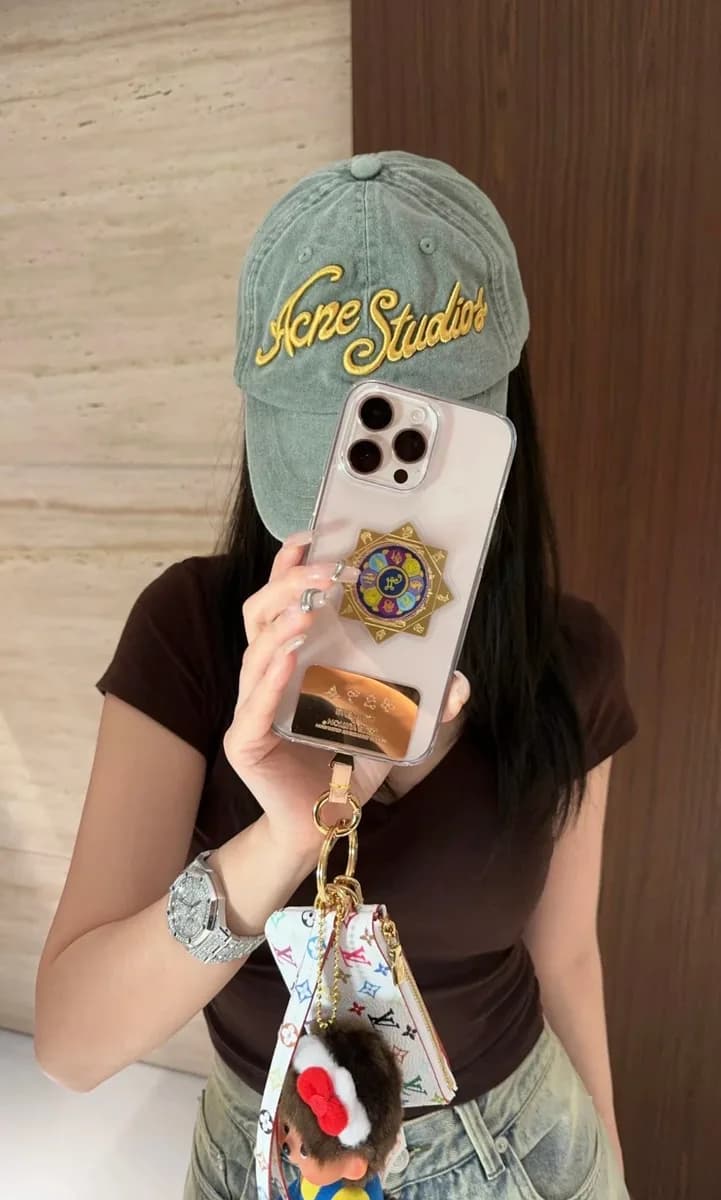아크네 스튜디오 입체 자수 워시드 볼캡 14