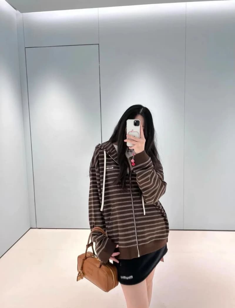 미우미우 스트라이프 집업 후드티 6