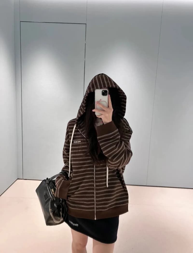 미우미우 스트라이프 집업 후드티 8