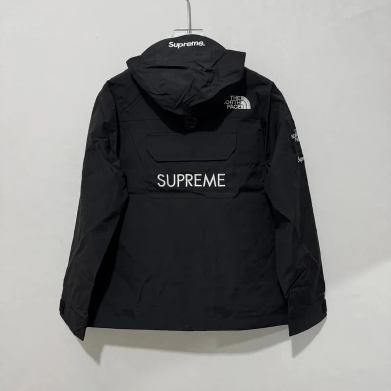 슈프림 x 노스페이스 멀티포켓 자켓 8