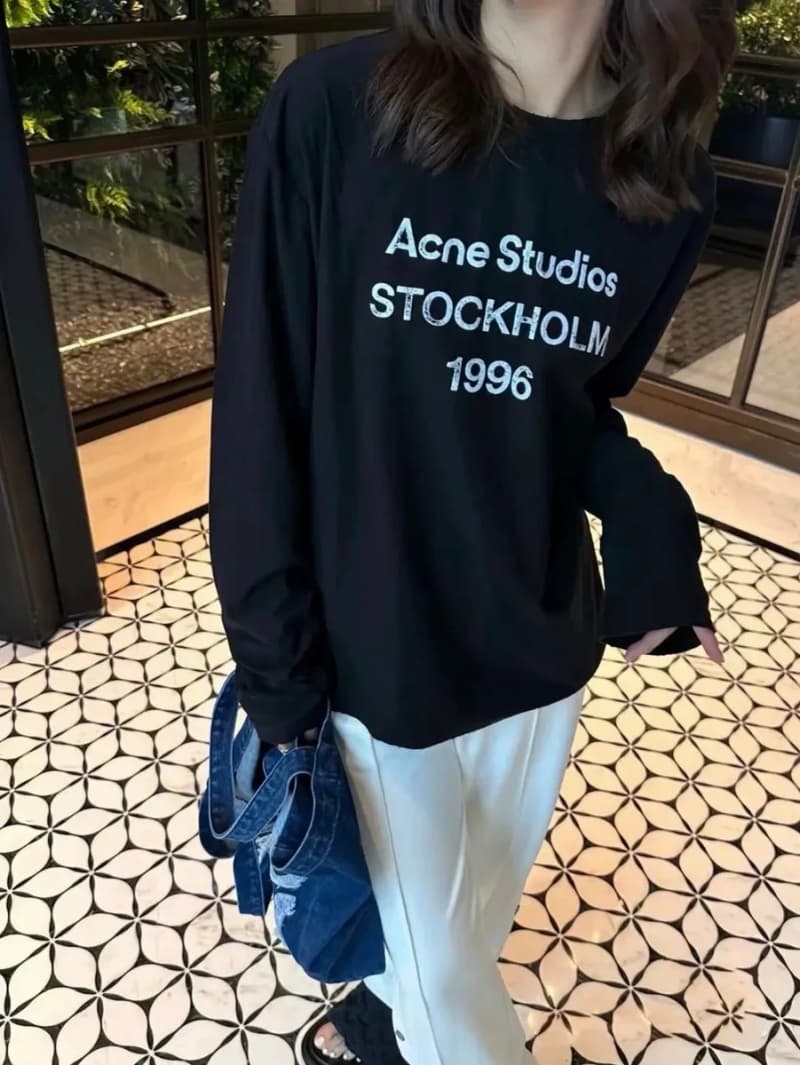 아크네 스튜디오 AC1996 빈티지 워싱 긴팔티 24