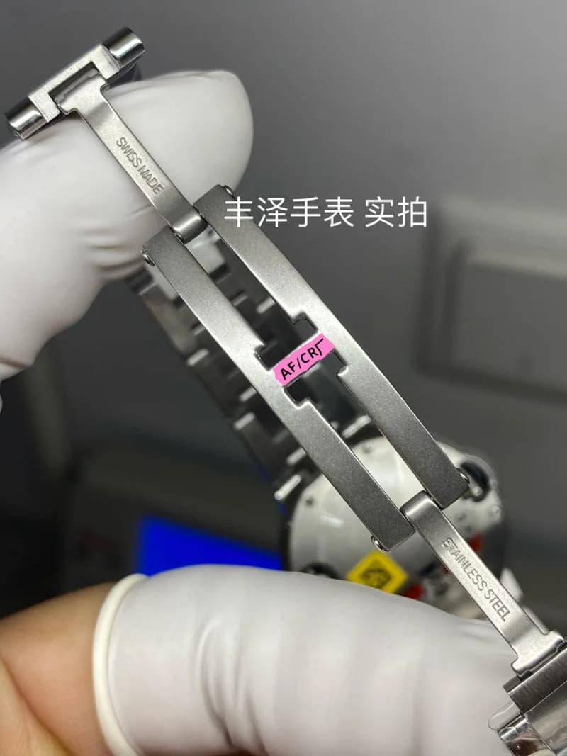 까르띠에 발롱 블루 33mm (스틸) 8