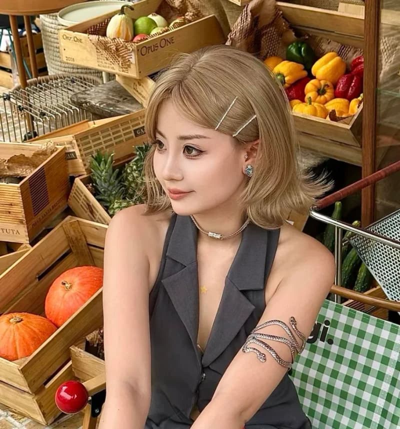 샤넬 하트 CC 로고 귀걸이 (블루) 11