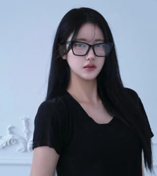 발렌시아가 BB0210O 트위스트 레그 안경 (무도수)