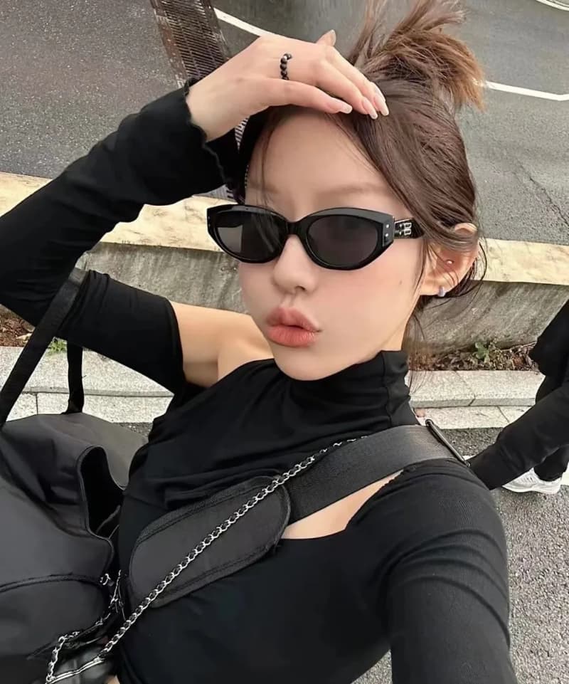 젠틀몬스터 로코코 캣아이 선글라스 상세 2