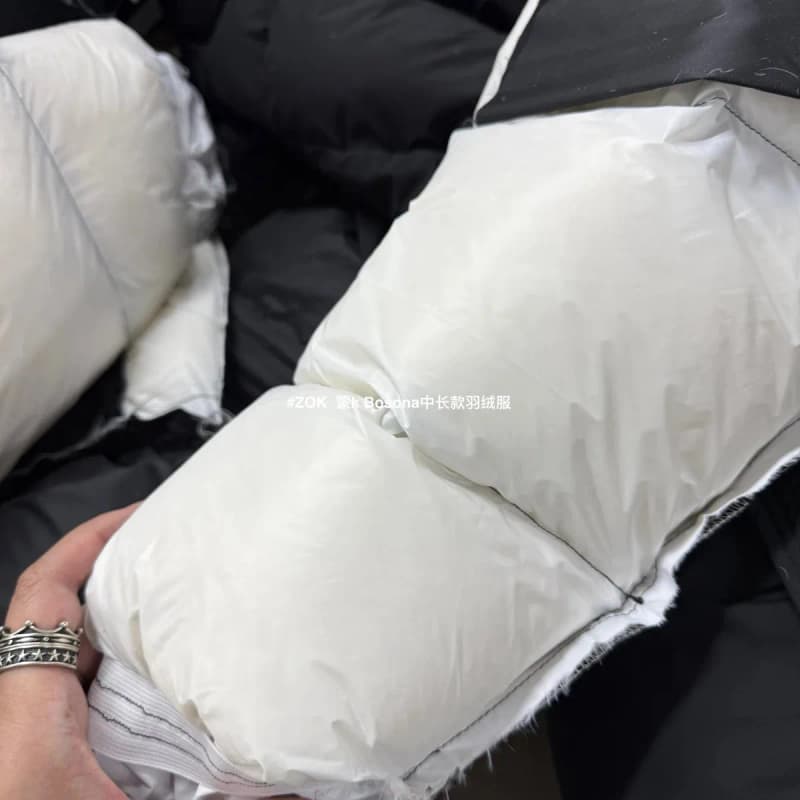 몽클레르 보소나 롱 패딩 (무광 매트) 18