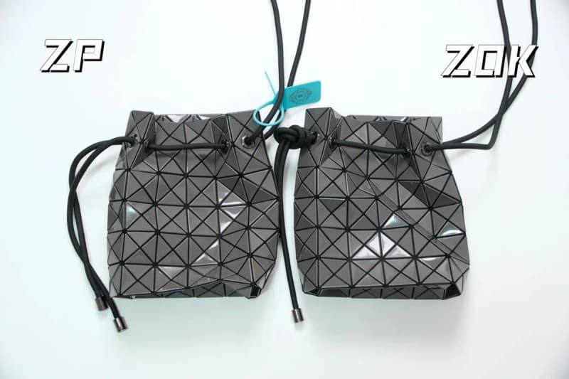 이세이미야케 브링 글로스 미니멀 지오메트릭 드로스트링 버킷백 8