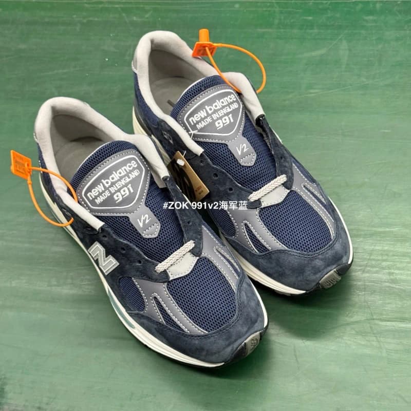 뉴발란스 991v2 (네이비블루) 21