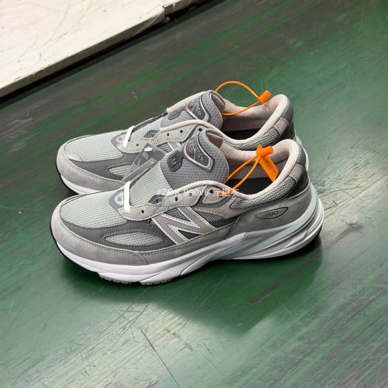 뉴발란스 990v6 (오리지널 그레이) 22