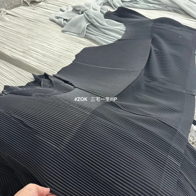 이세이 미야케 옴므 플리세 JF159 경전 반바지 11