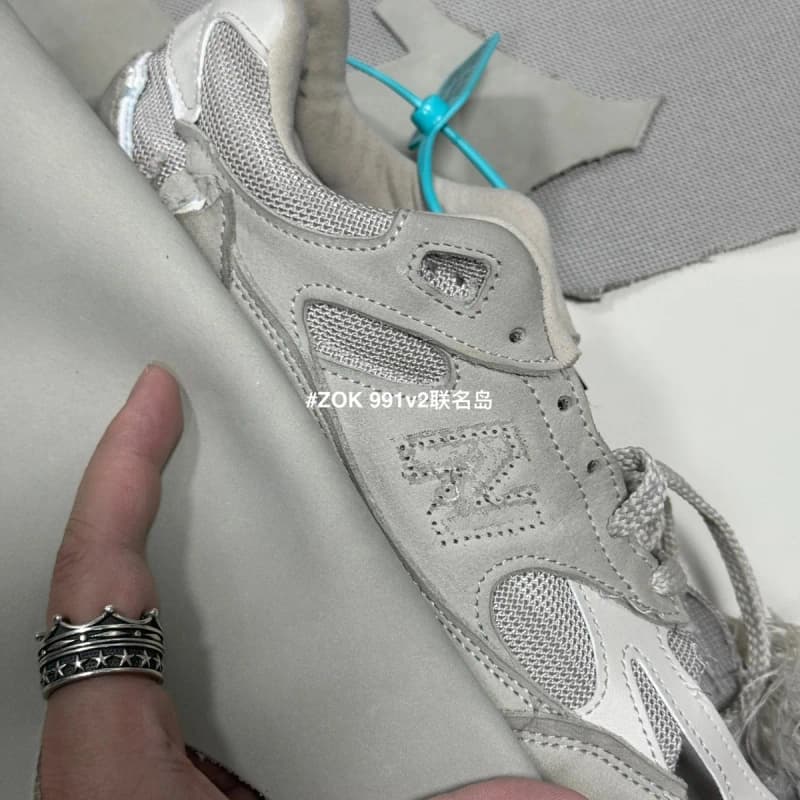 뉴발란스 991v2 x 스톤아일랜드 (블랙/그레이시화이트) 12