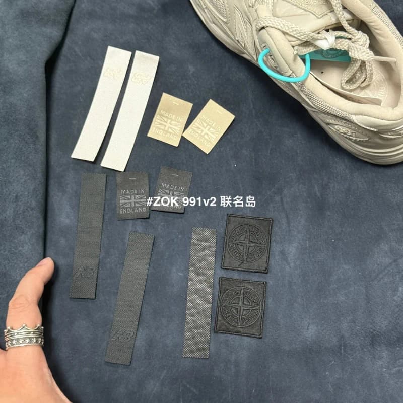 뉴발란스 991v2 x 스톤아일랜드 (블랙/그레이시화이트) 16
