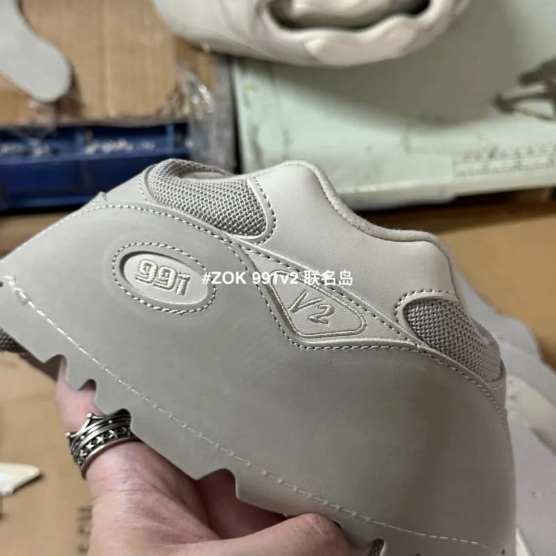뉴발란스 991v2 x 스톤아일랜드 (블랙/그레이시화이트) 19