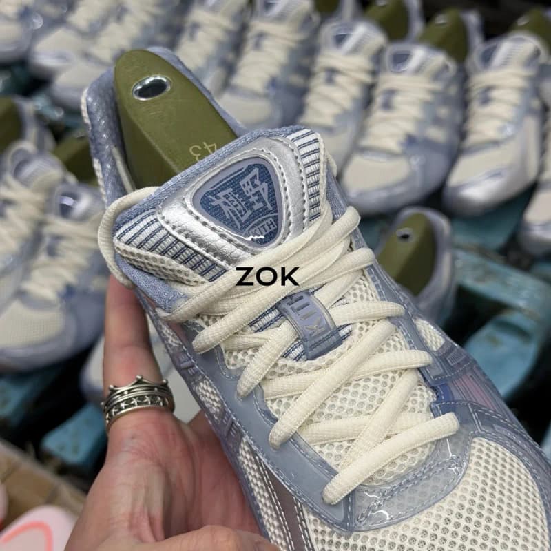 아식스 젤 카야노 12.1 KITH 20