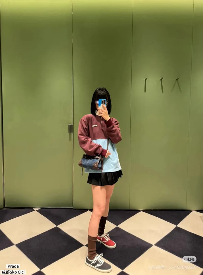 프라다 보니 미니 레트로 데님백 23