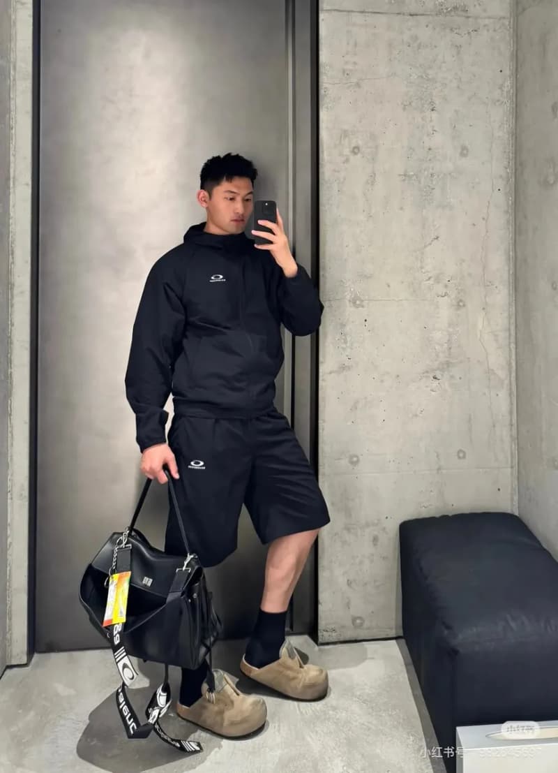 발렌시아가 트랙수트 반바지 4