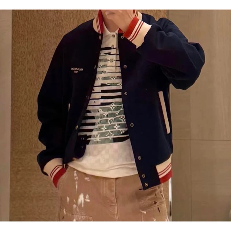 루이비통 브이 모노그램 자수 배색 스트라이프 베이스볼 자켓 상세 1