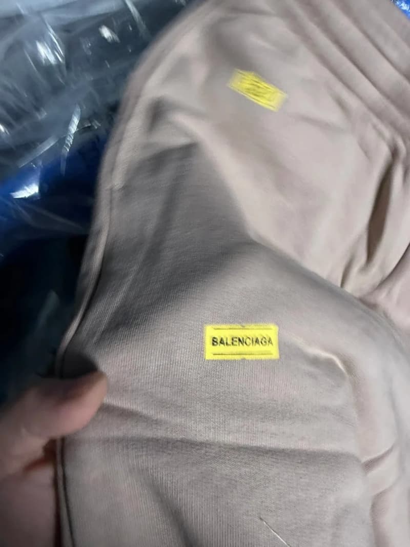 발렌시아가 520 로고 자수 스웨트 반바지 (450g 테리코튼) 7
