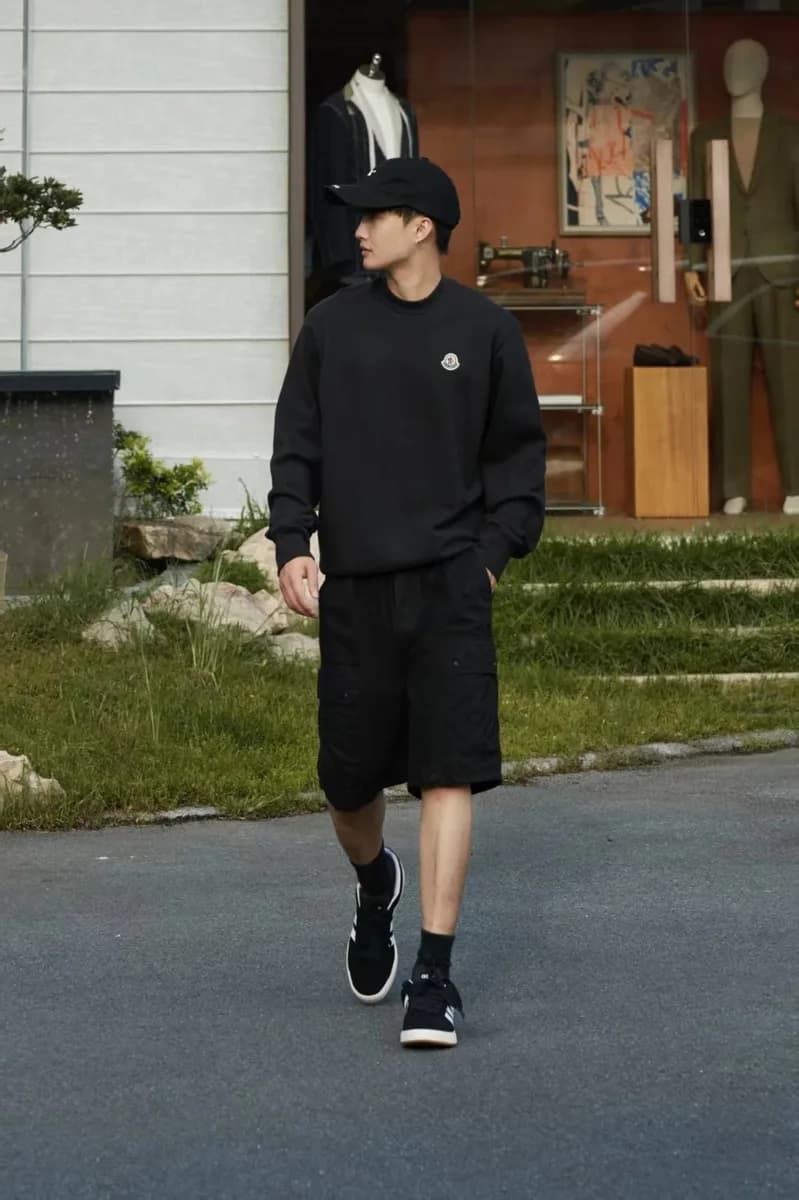 몽클레르 로고 패치 맨투맨 (양모 자수 라벨) 8