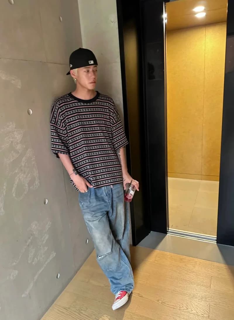 크롬하츠 매티보이 블랙 레드 스트라이프 자카드 반팔 티셔츠 4