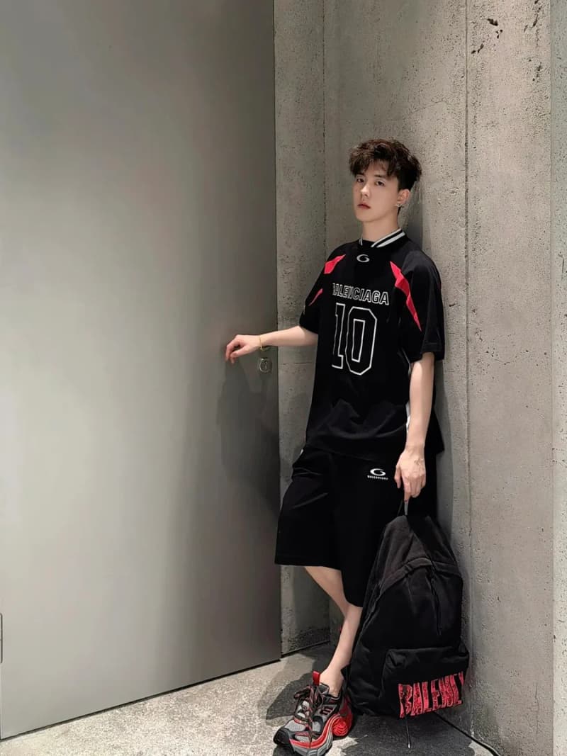 발렌시아가 x NBA 블랙 패치워크 반바지 (디컨스트럭티드 절개) 7